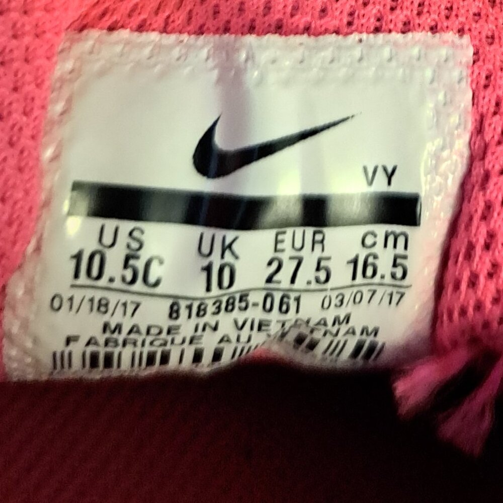 Nike Kids Tanjun Running Shoe - Picture 6 of 8